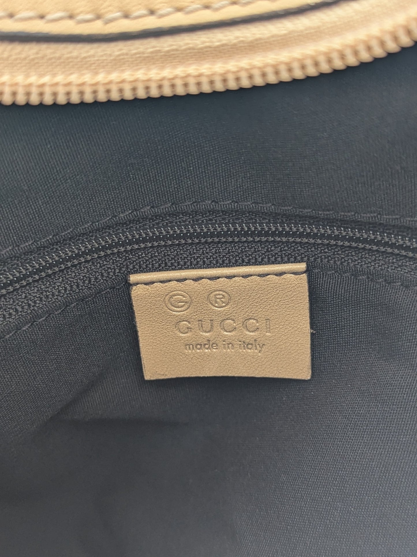 Gucci Hysteria Crest Small Hobo Bag, Authentic,shoulder bag